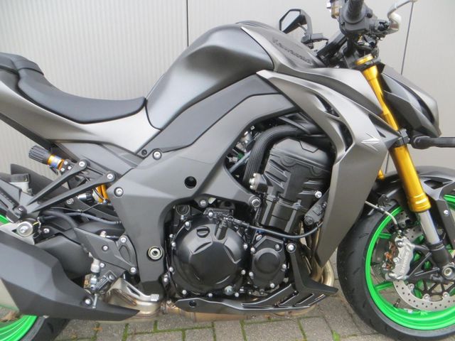 kawasaki - z1100-se