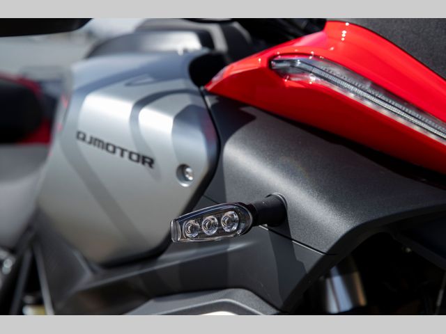 QJMOTOR - srt-700-x-touring