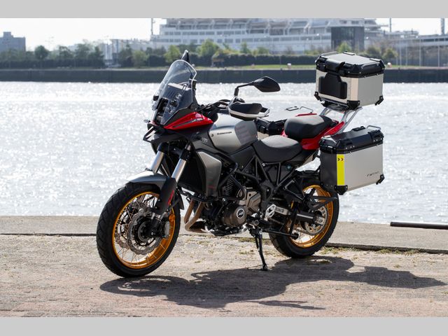 QJMOTOR - srt-700-x-touring