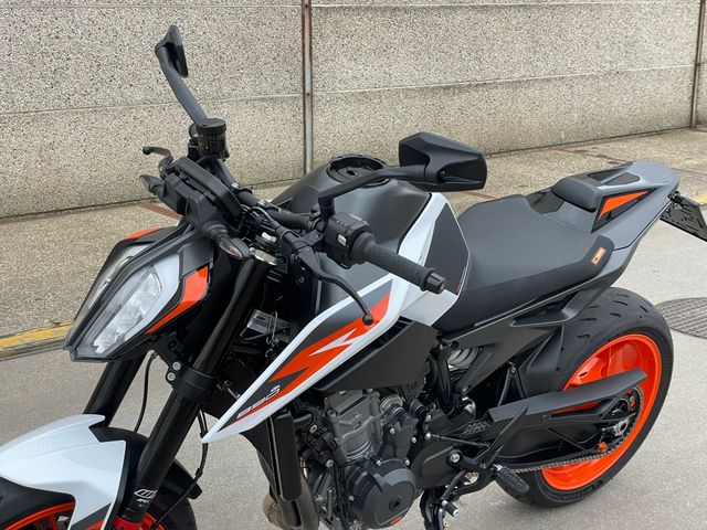 ktm - 890-duke