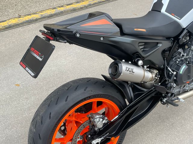 ktm - 890-duke