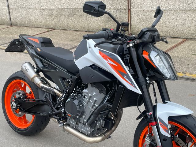 ktm - 890-duke