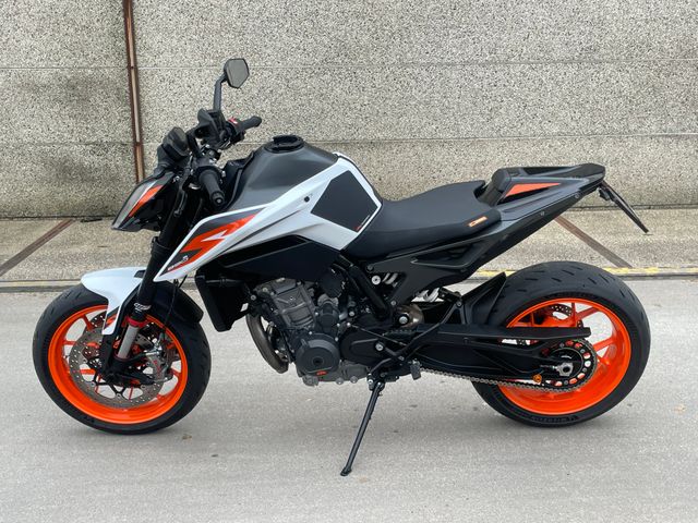 ktm - 890-duke