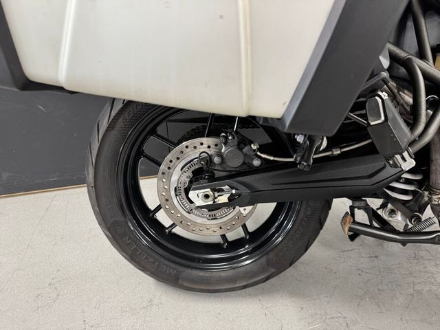 triumph - tiger-800-xrx