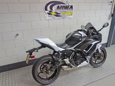 KAWASAKI NINJA 650 – foto 2