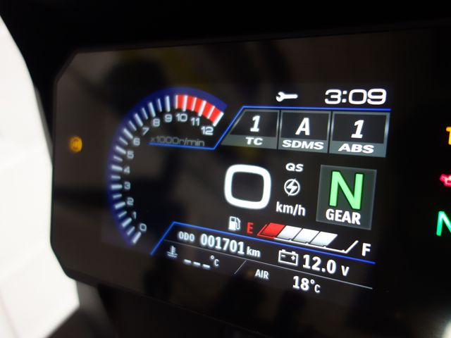 suzuki - v-strom-800