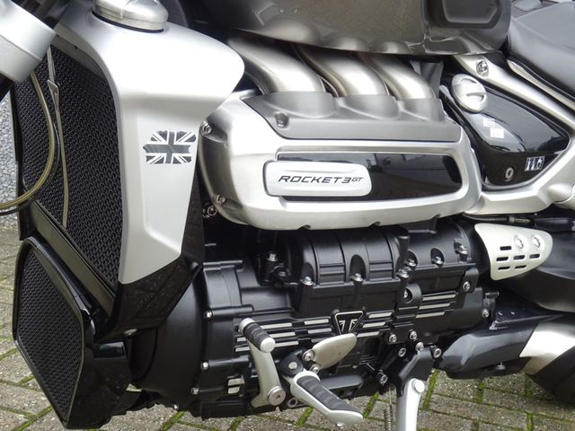triumph - rocket-3-gt