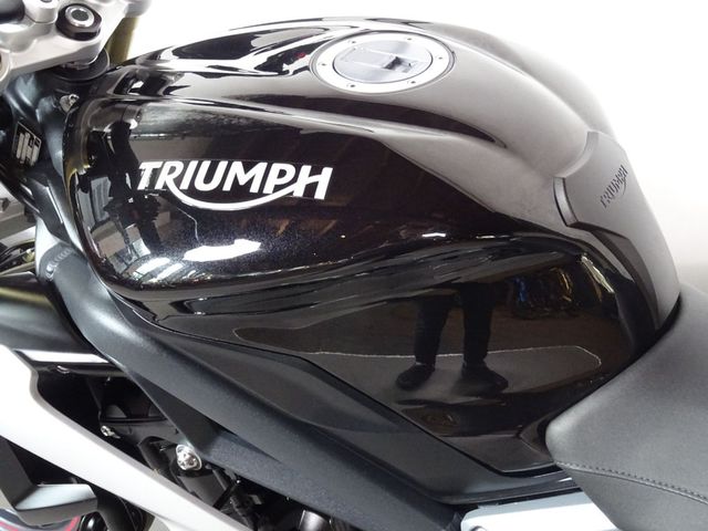 triumph - street-triple-abs