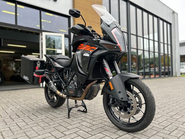 ktm - 1290-super-adventure-s