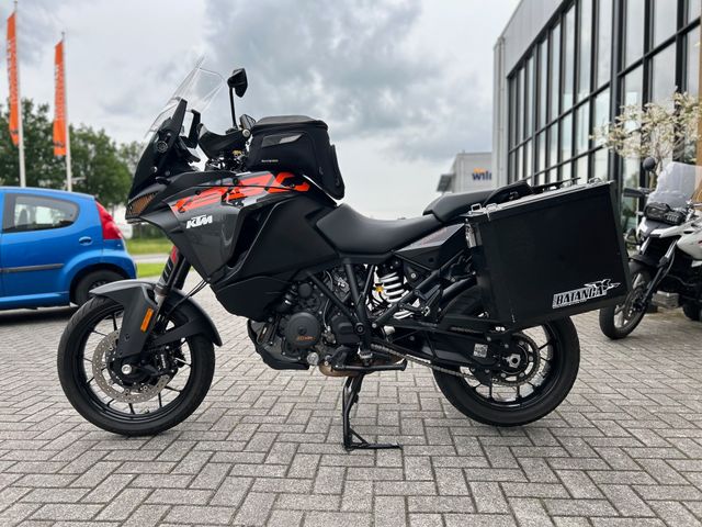 ktm - 1290-super-adventure-s