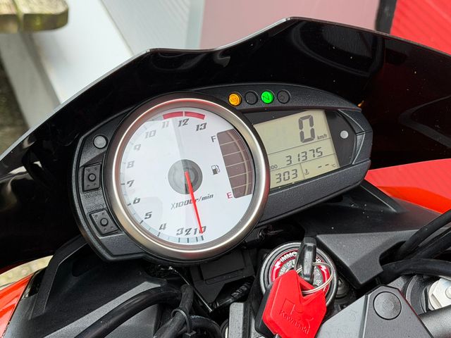 kawasaki - z1000-abs