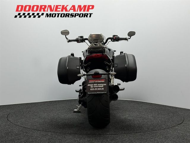 triumph - rocket-3-gt