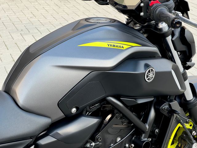 yamaha - mt-07-abs