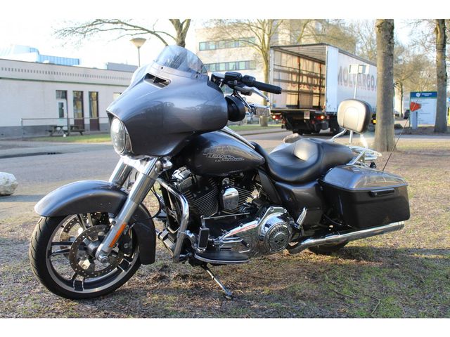 harley-davidson - street-glide-flhx