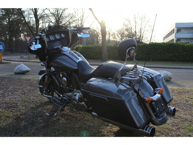 harley-davidson - street-glide-flhx