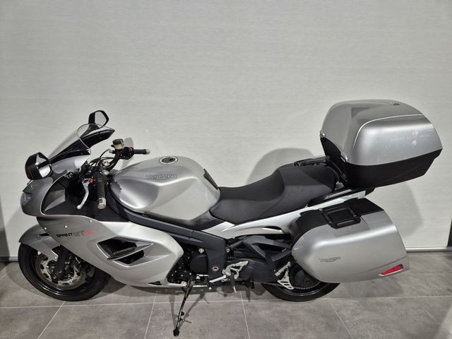 triumph - sprint-gt-abs