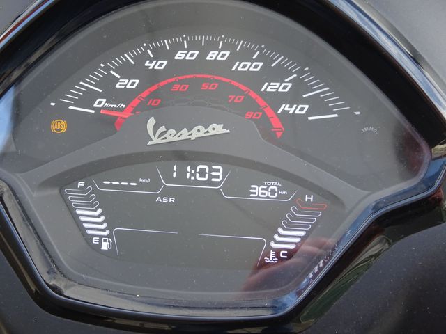 vespa - gts-310