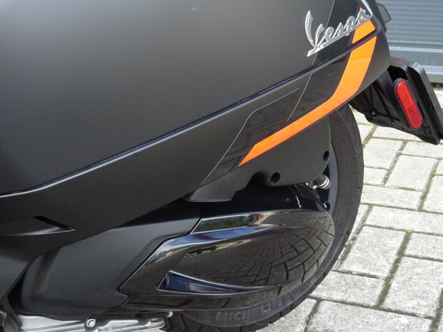 vespa - gts-310
