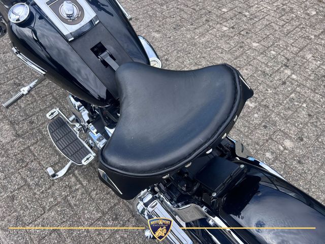 harley-davidson - heritage-softail-classic-flstc