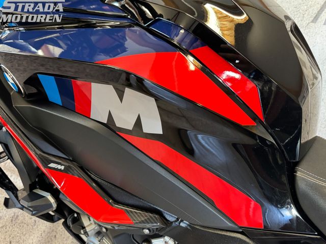 bmw - m-1000-xr
