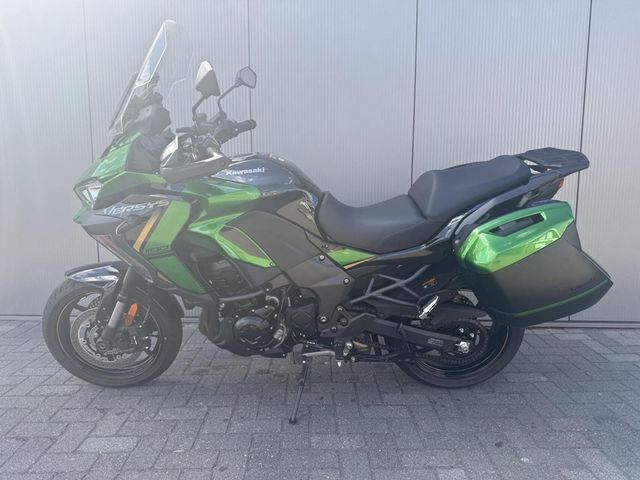 kawasaki - versys-1100-s-tourer