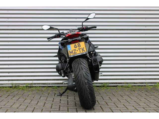 bmw - r-1300-r
