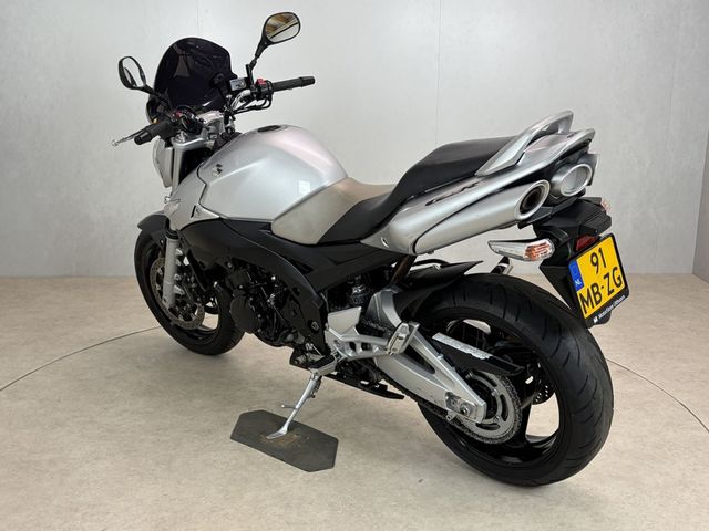 suzuki - gsr-600