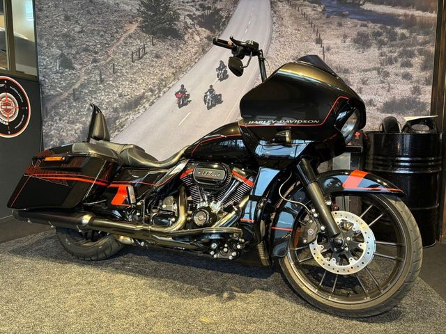 harley-davidson - road-glide-cvo-fltrxse
