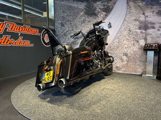 harley-davidson - road-glide-cvo-fltrxse