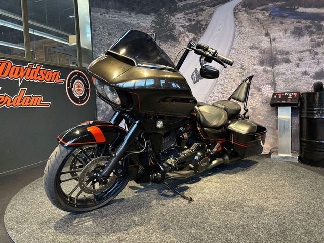 harley-davidson - road-glide-cvo-fltrxse