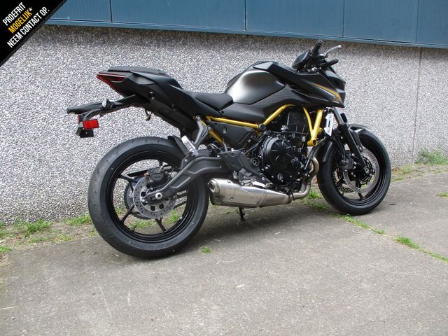 kawasaki - z650-s