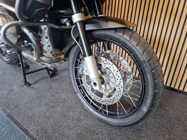 bmw - r-1200-gs-adventure