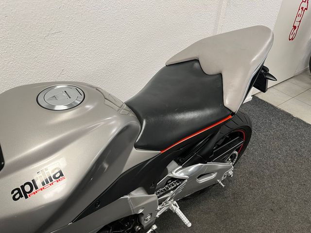 aprilia - tuono-v4