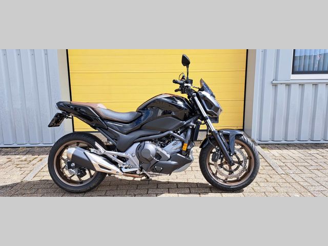honda - nc-750-s-dct