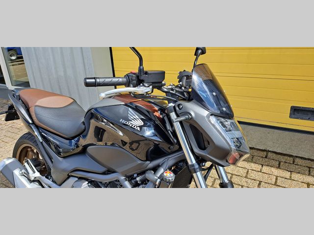 honda - nc-750-s-dct