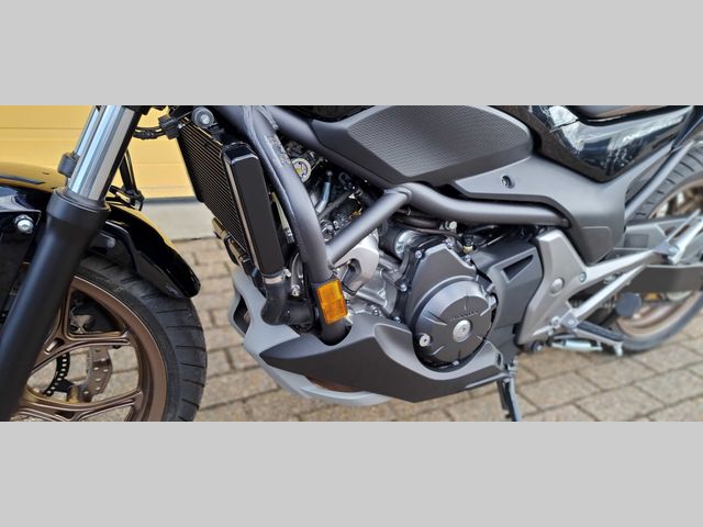 honda - nc-750-s-dct