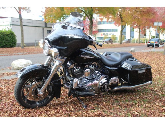 harley-davidson - street-glide-flhx