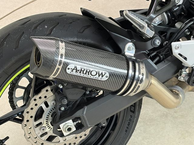 kawasaki - z900-performance