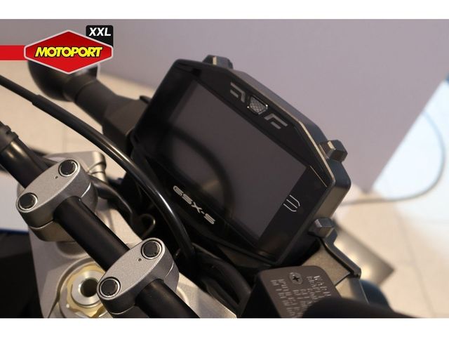 suzuki - gsx-s-950