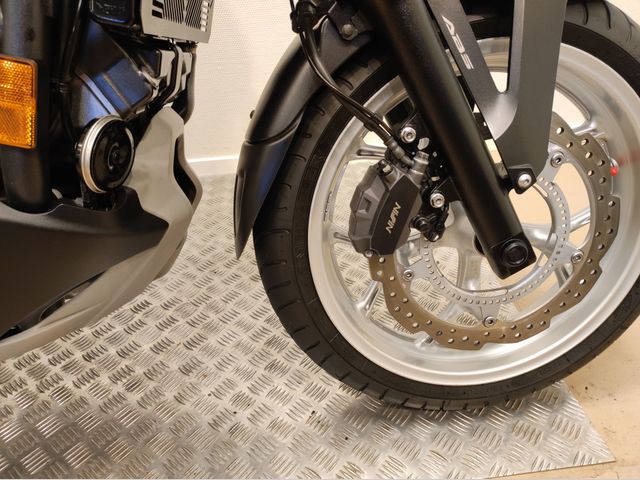 honda - nc-750-x-dct