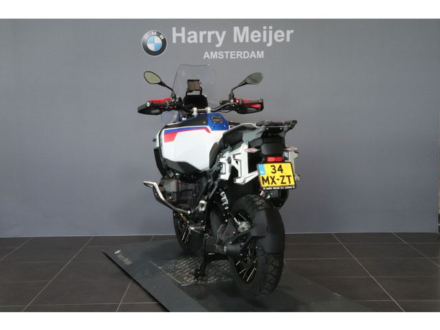 bmw - r-1300-gs-adventure