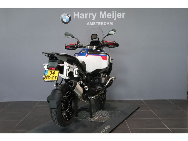 bmw - r-1300-gs-adventure