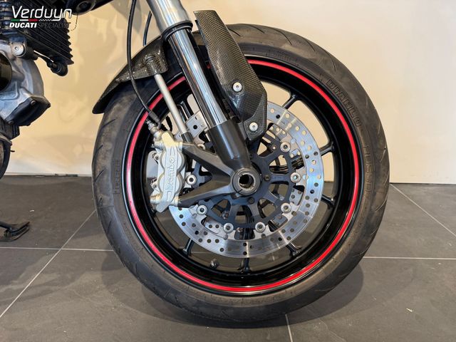 ducati - hypermotard-796