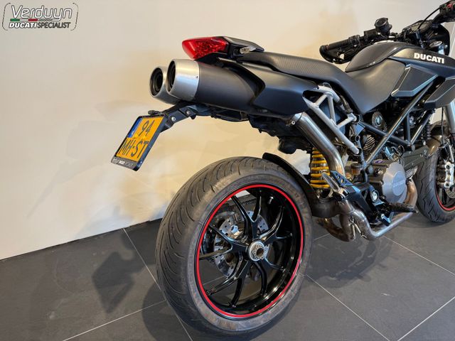 ducati - hypermotard-796