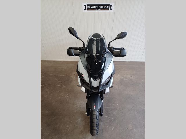 aprilia - sr-gt-400