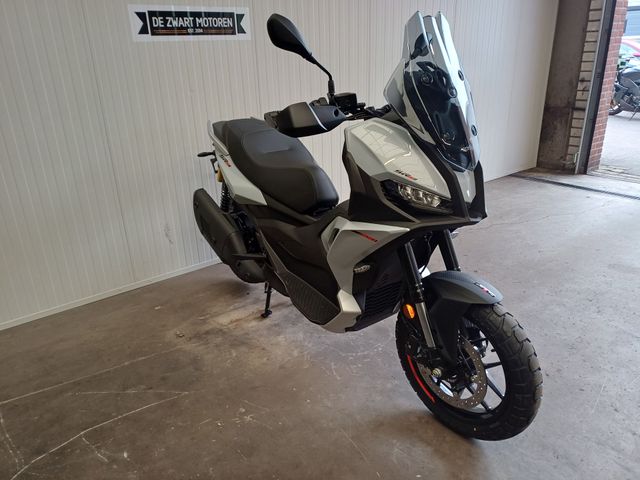 aprilia - sr-gt-400