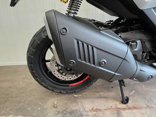 aprilia - sr-gt-400