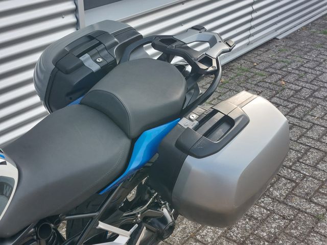 bmw - r-1200-rs