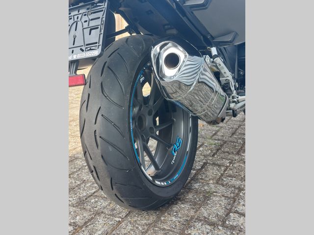 bmw - r-1200-rs