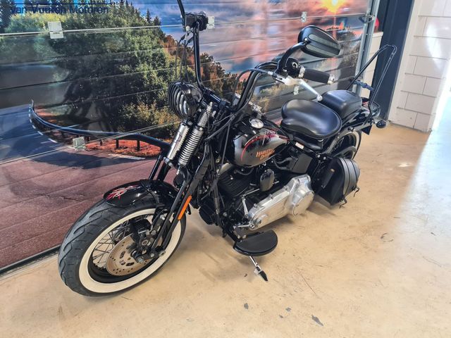harley-davidson - cross-bones-flstsb